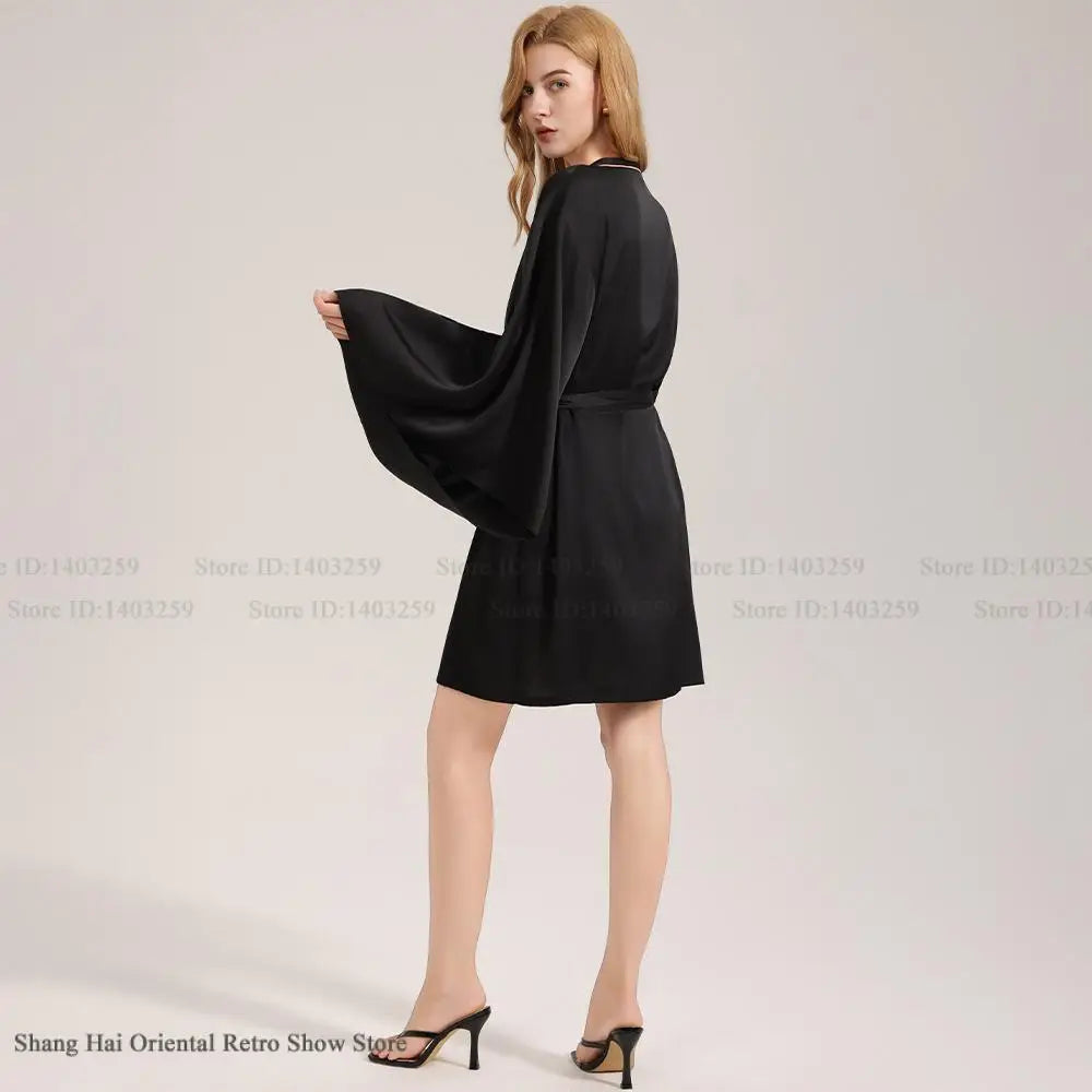 New Female 3PCS Robe Pajamas Set Sleepwear Sexy Lingerie Trap Top&shorts Homewear Loose Casual Black Ice Silk Pijamas Loungewear