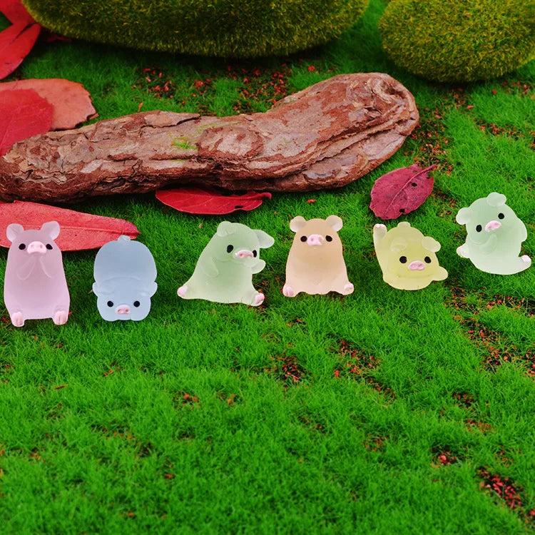6Pc/set Mini Resin Glow Pig Mini Portrait Mini Fairy Garden Landscape Aquarium Decorative Pot DIY Christma Birthday Party Decor