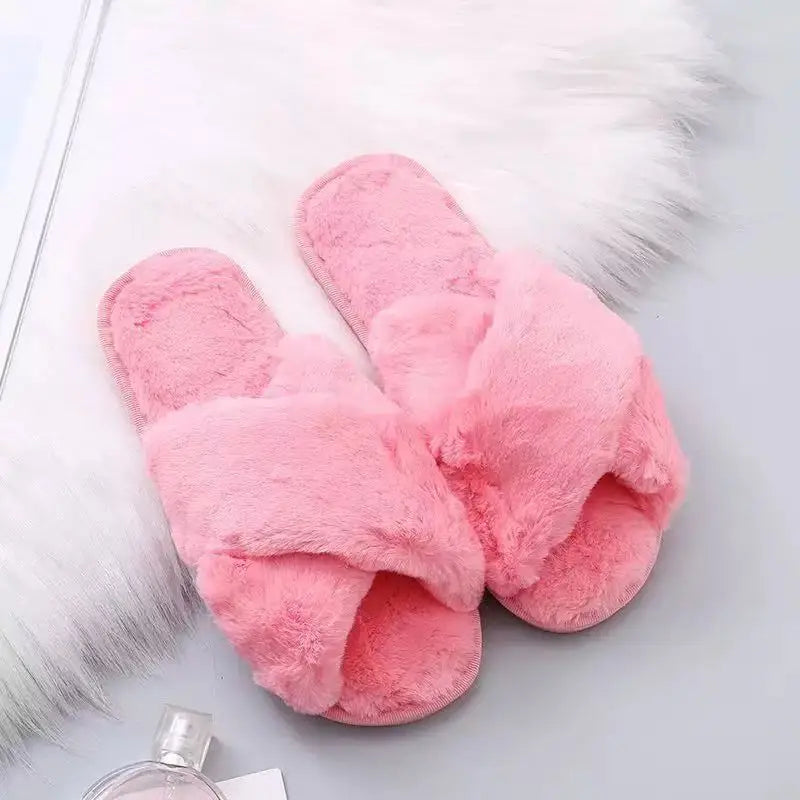 Personalized Bridesmaid Fluffy Slippers, Custom Bride Slippers, Bridal Slippers, Bridal Party Gifts Wedding Gift for Her