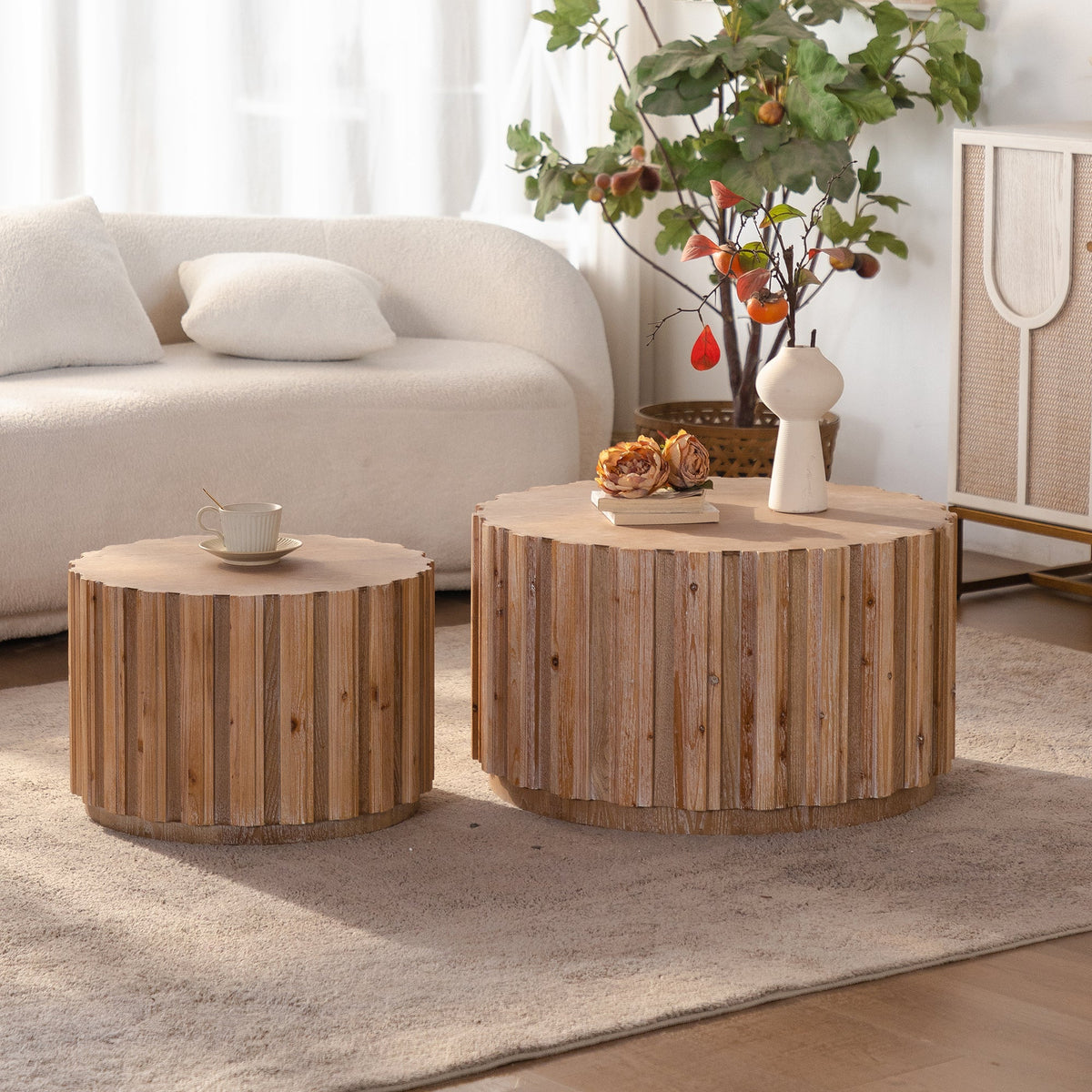 Round Nesting Coffee Tables Set of 2 with Vertical Slatted Wood-Look