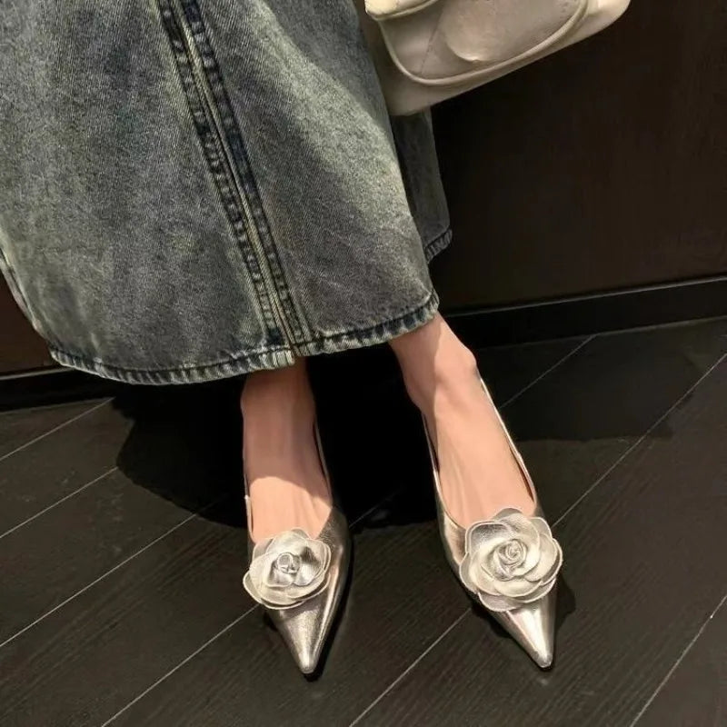 Stiletto Single Shoes Autumn New Pointed Toe Shallow Mouth Flower Slip Anti-slip Wear-resistant Low Heel Shoes