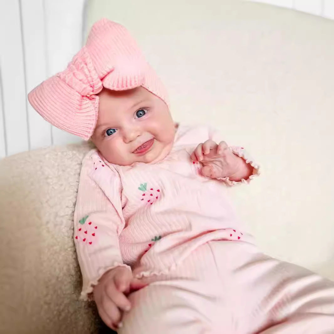 SnugBuds™ – Infant 3-Piece Set (Top + Pants + Hat)