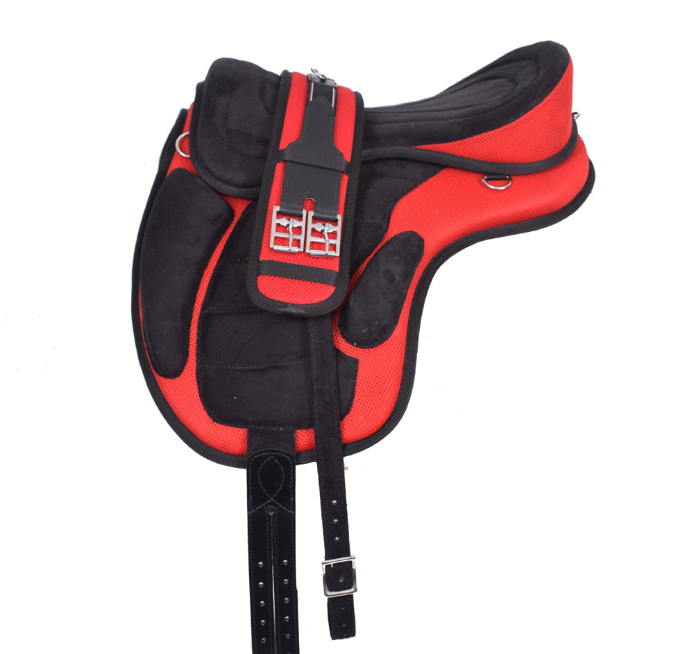 Treeless Freemax Synthetic Horse Saddle With Matching Girth