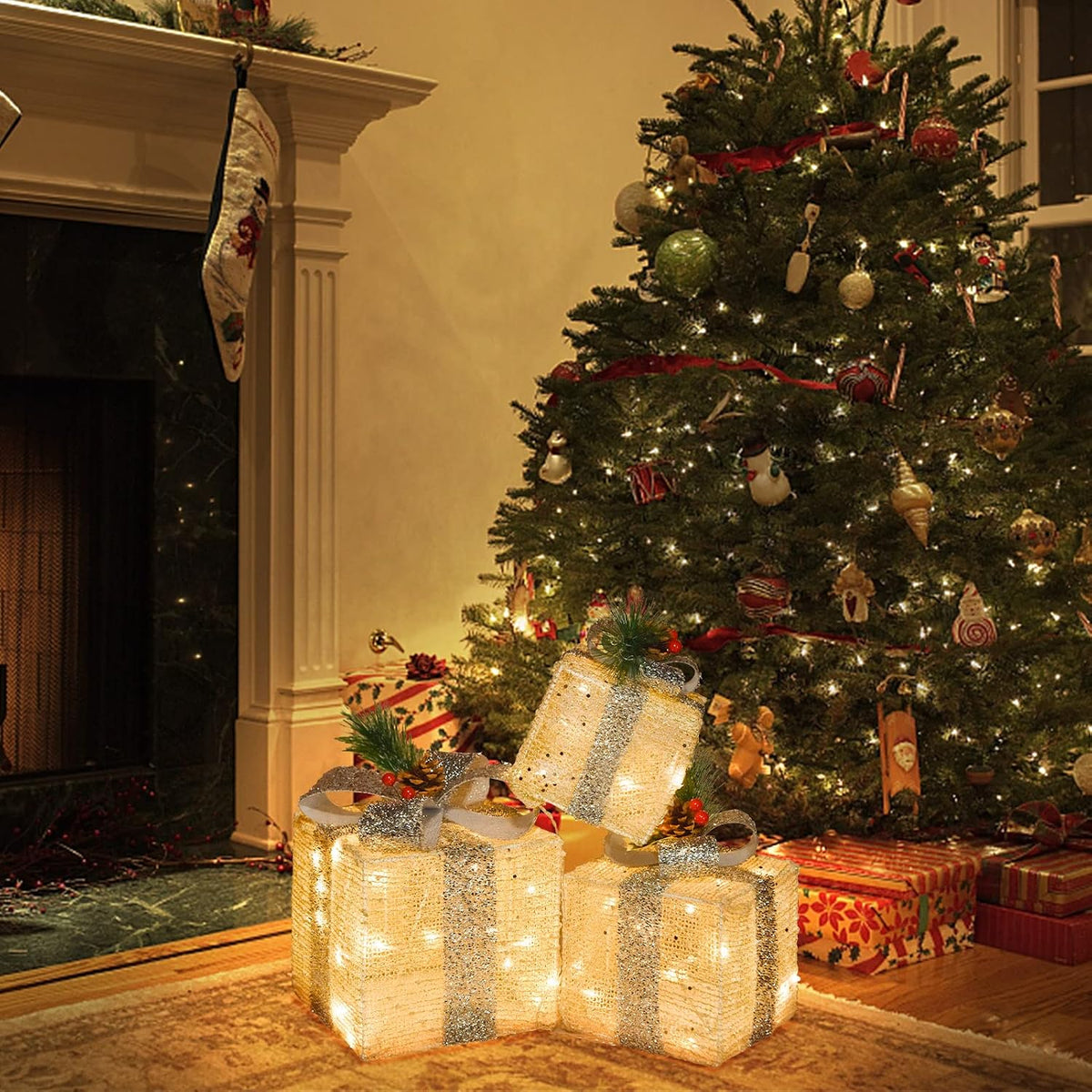 Set of 3 Christmas Lighted Gift Boxes
