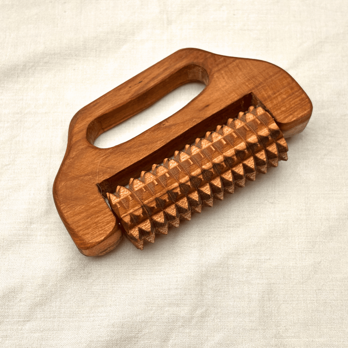 Wooden Cellulite Massage Tool Handheld Body Massage Roller