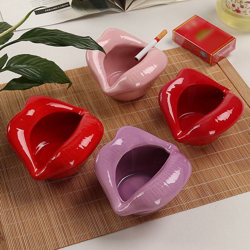 Cigar Ceramic Ashtray Sexy Lip Shape  Ashtray