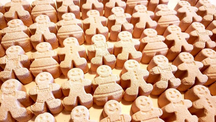 Gingerbread Man Bath Bombs,Stocking Stuffers,Bath Bomb Gift Set