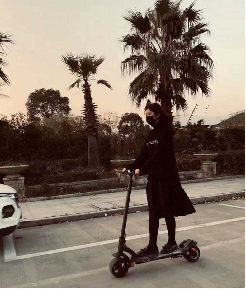 LuxeEnergy™ Double Drive Folding Electric Scooter