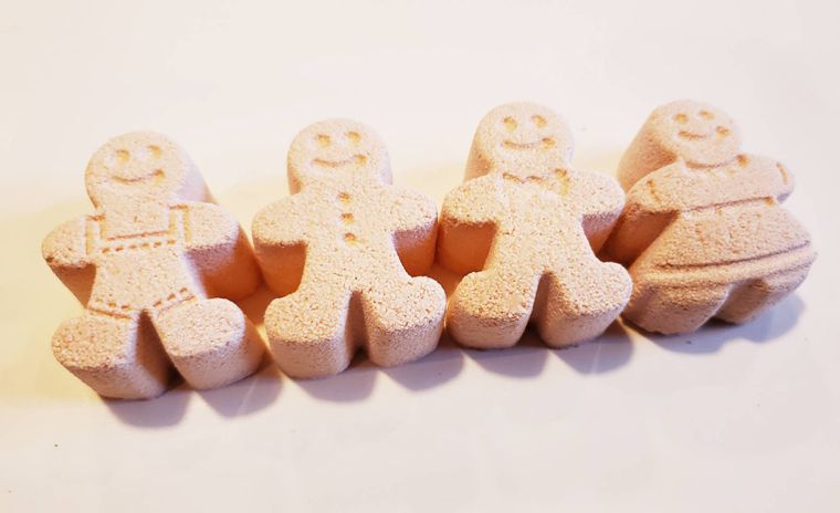 Gingerbread Man Bath Bombs,Stocking Stuffers,Bath Bomb Gift Set