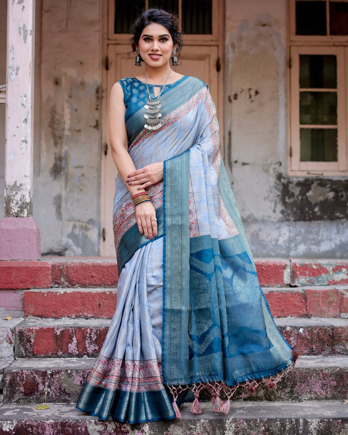 Elegant Blue and Beige Banarasi Silk Saree with Ornate Zari Weaving