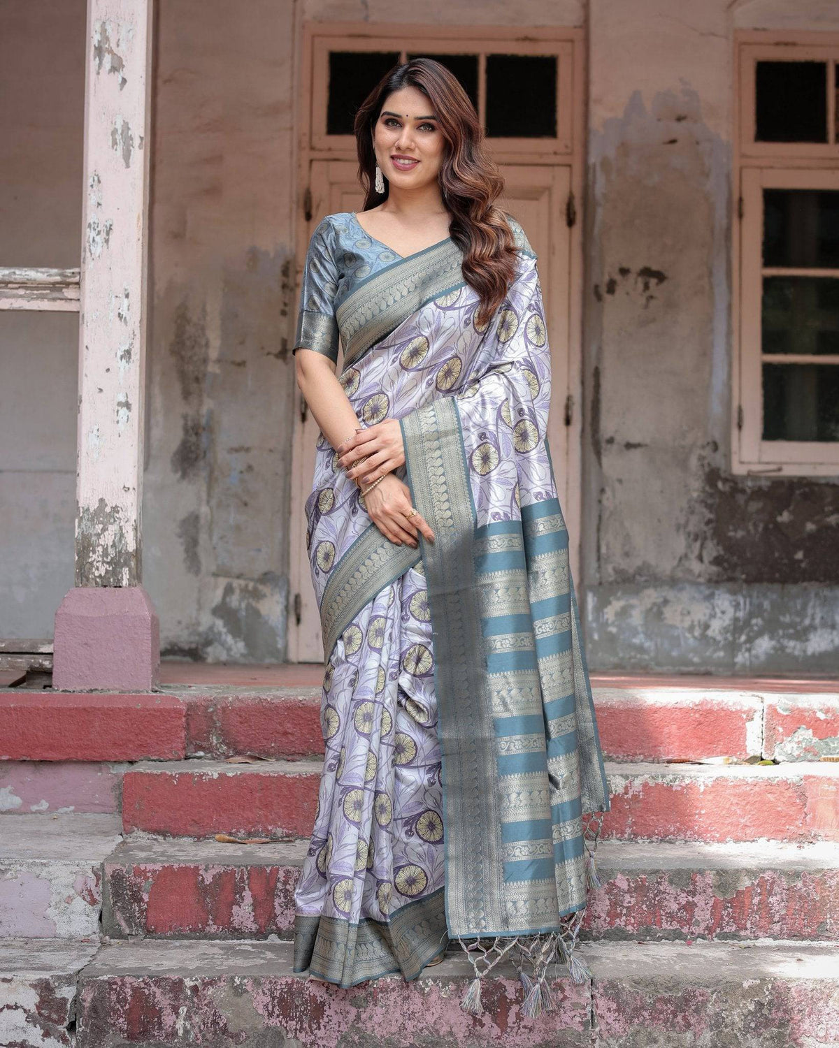 Sophisticated Lilac Banarasi Silk Saree with Floral Prints and Zari