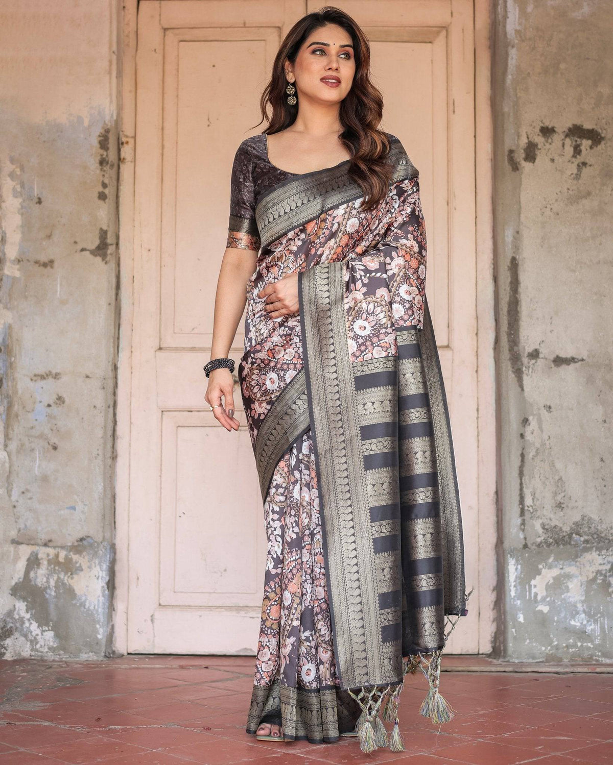 Elegant Black and Peach Banarasi Silk Saree with Zari Border and