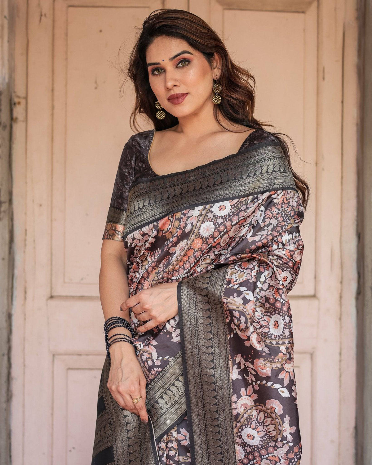 Elegant Black and Peach Banarasi Silk Saree with Zari Border and