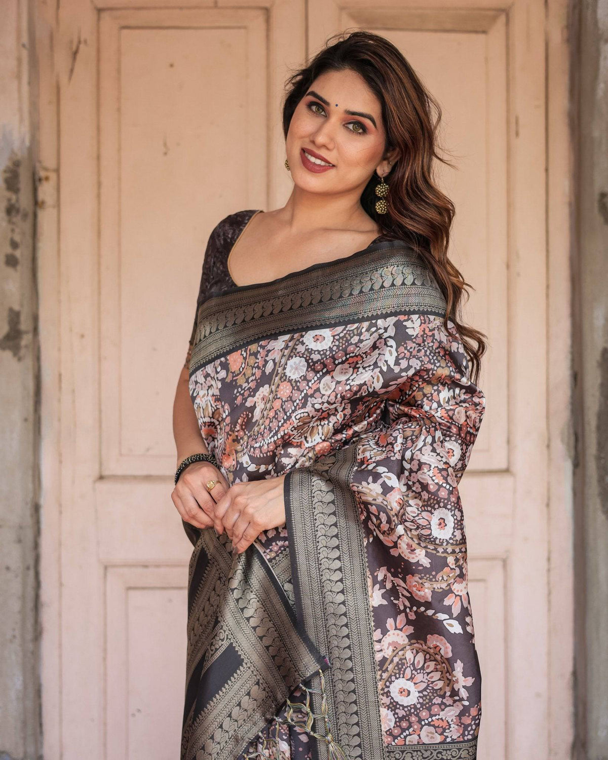 Elegant Black and Peach Banarasi Silk Saree with Zari Border and