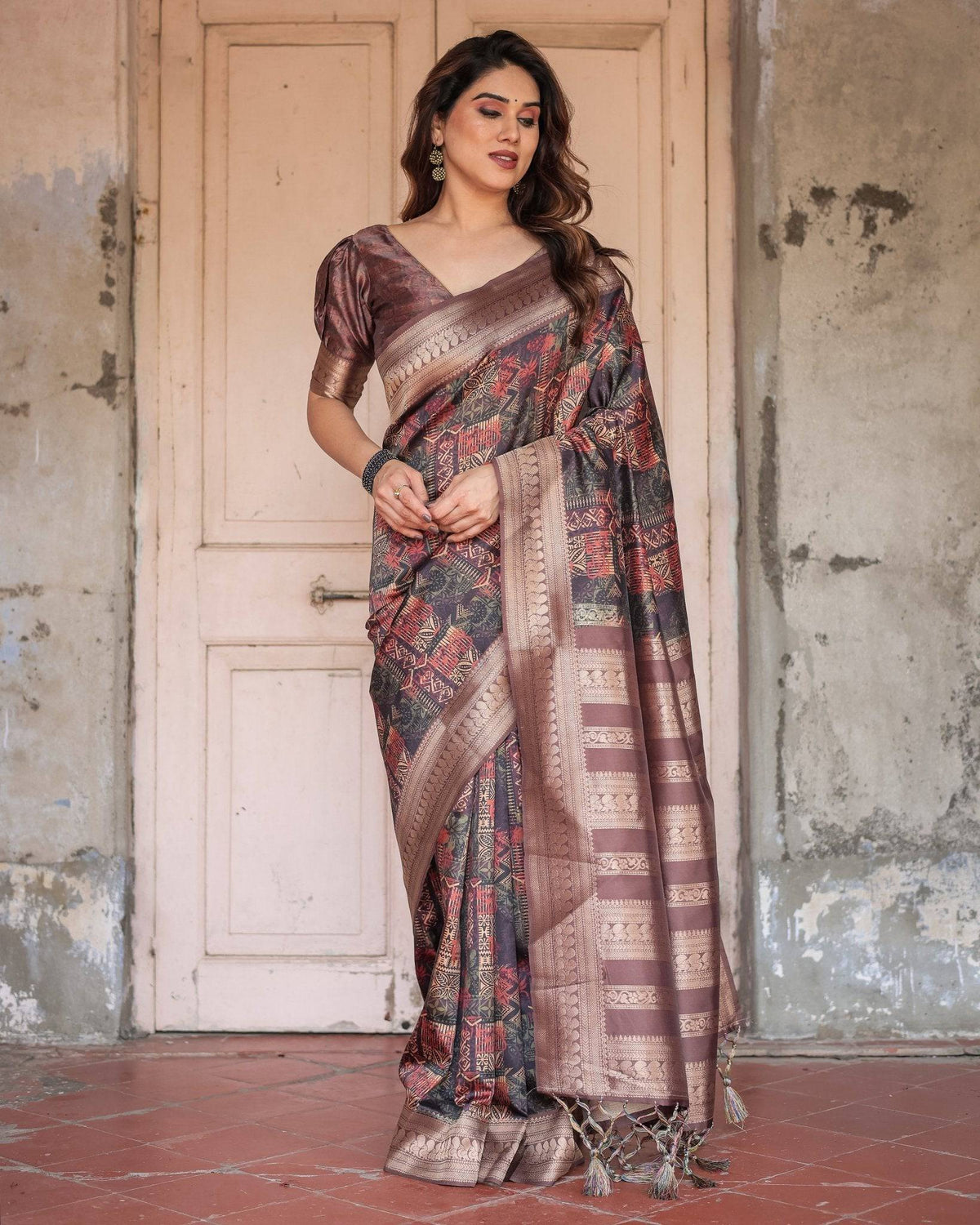 Rich Chocolate Banarasi Silk Saree with Geometric Print and Zari