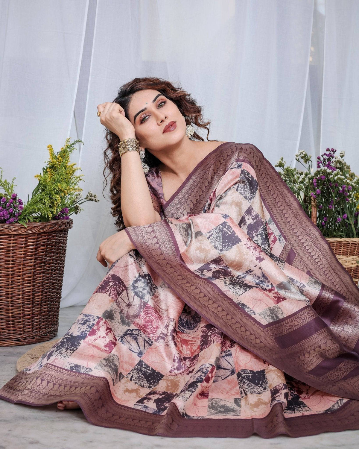 Mauve Banarasi Silk Saree with Abstract Checkered Digital Print, Zari