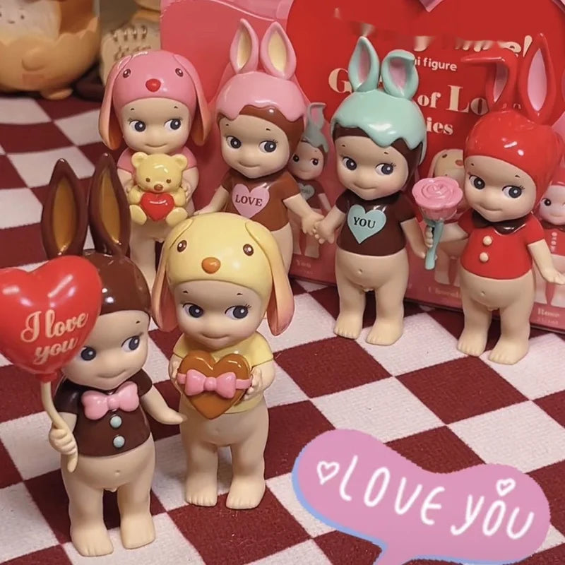 Hot Selling Angel Love Gift Series Blind Box Limited Edition Anime Action Figure Desktop Ornament Christmas Valentine'S Day Gift