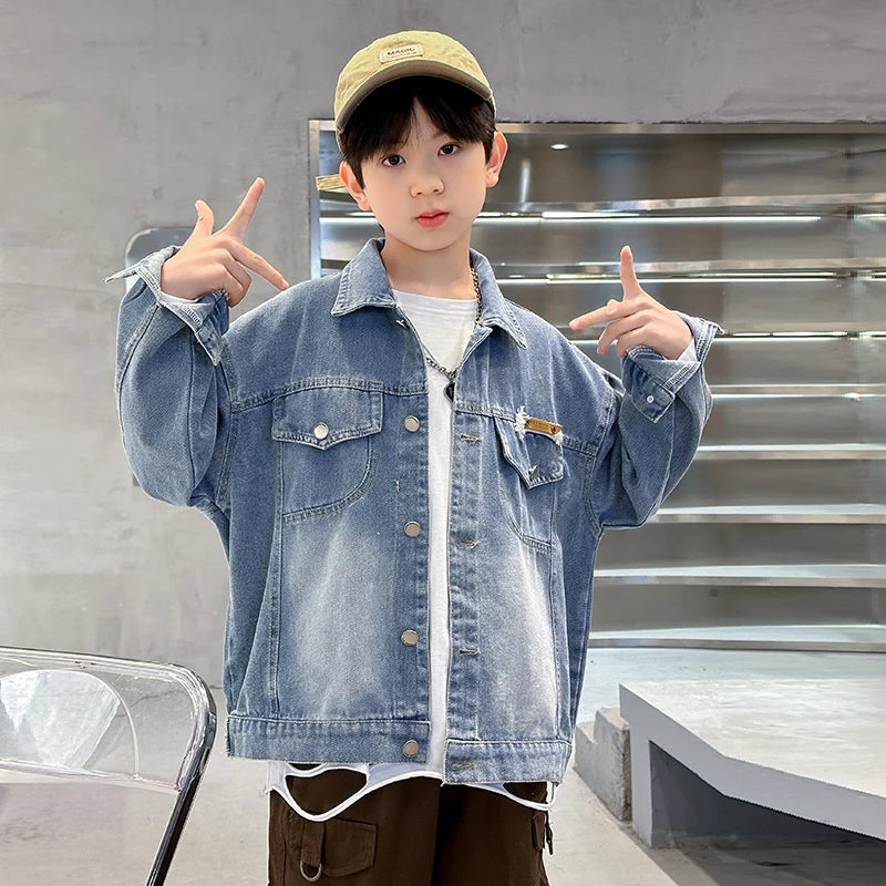 2025 Spring Autumn Children Blue Washed Denim Jacket For Boys Loose Long Sleeve Button Up Back Pockets Fashion Jeans Jacket Coat