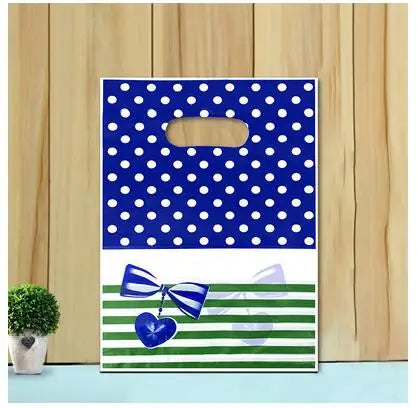 50pcs Multi Style Plastic Handle Bag 15*20cm Small Jewelry Packing Bag Party Favor Bags For Candy Cookie Gift Packaging Bag