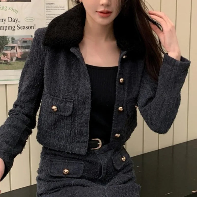 ANJY Autumn Winter New Women Washed Distressed Light Luxury Long Sleeve Fur Collar Denim Jacket Chic Ins High Street Coat A11107