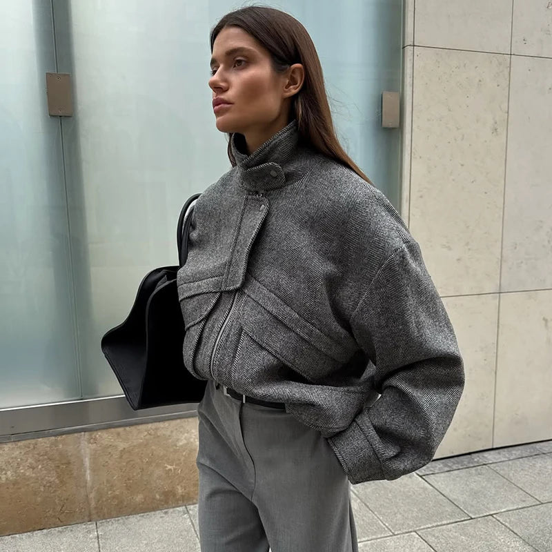 TARUXY Fashion Zipper Pocket Jacket Women Lapel Solid Vintage Casual Buttons Long Sleeve Loose Coat 2025 Autumn Female Outwears