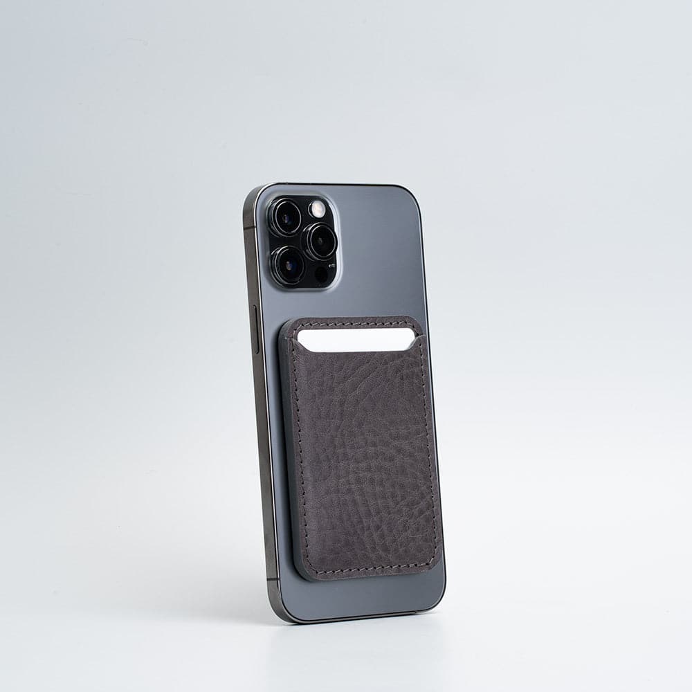 Full-Grain Leather Wallet compatible with MagSafe - Classic