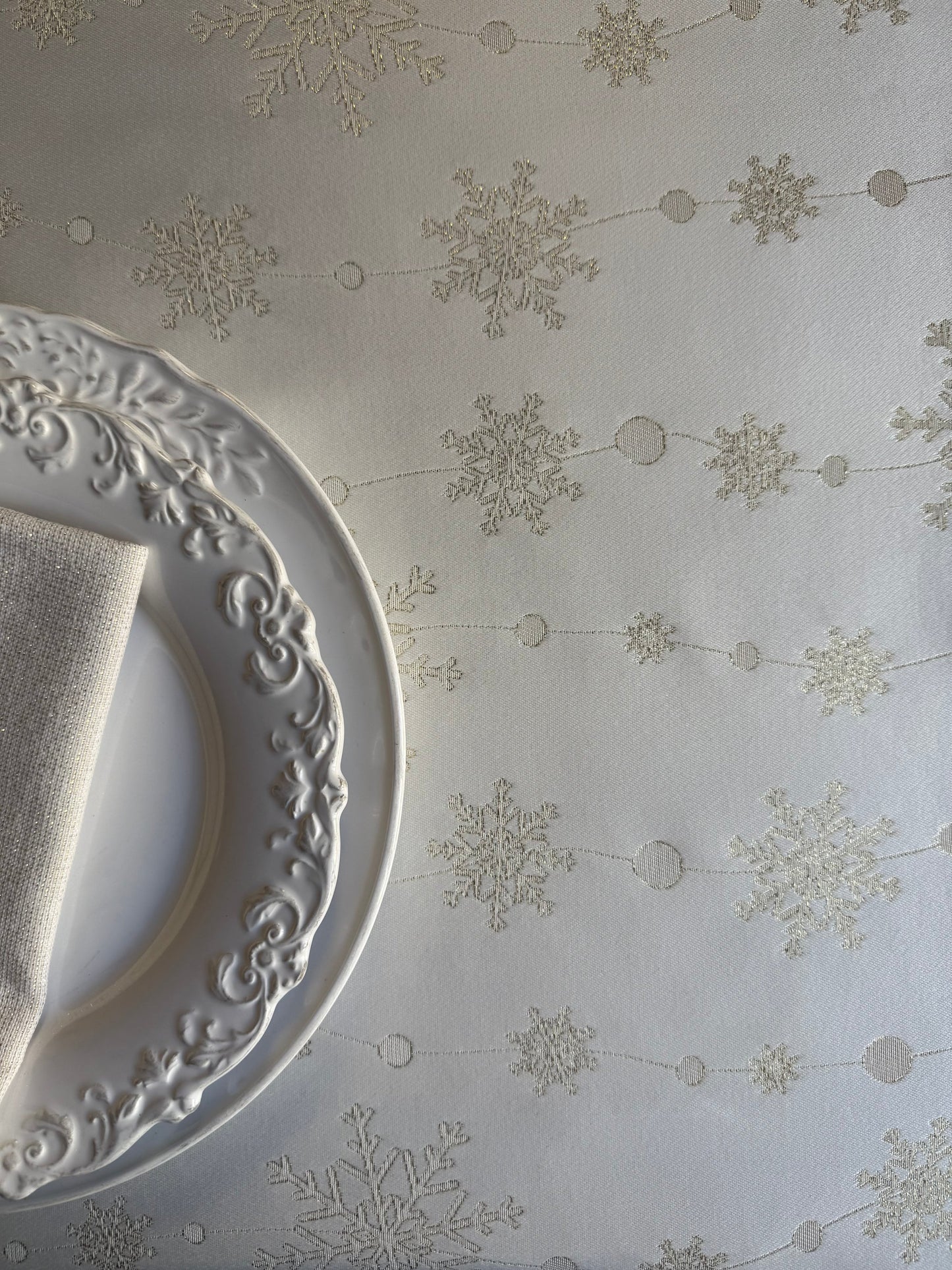 Rectangular Tablecloth, Festive Motive, Christmas Motive | Golden