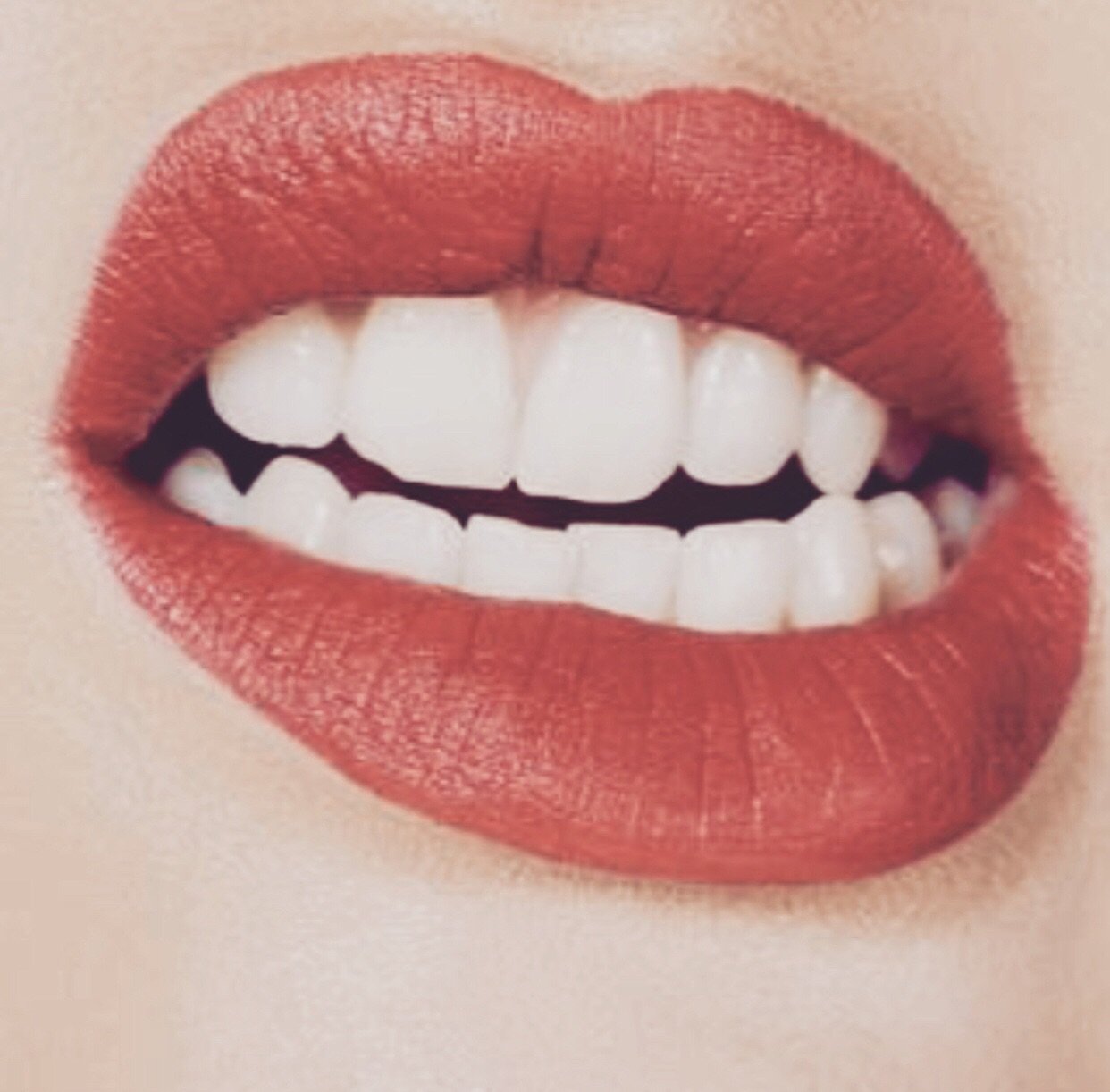 Mimi Lipstick