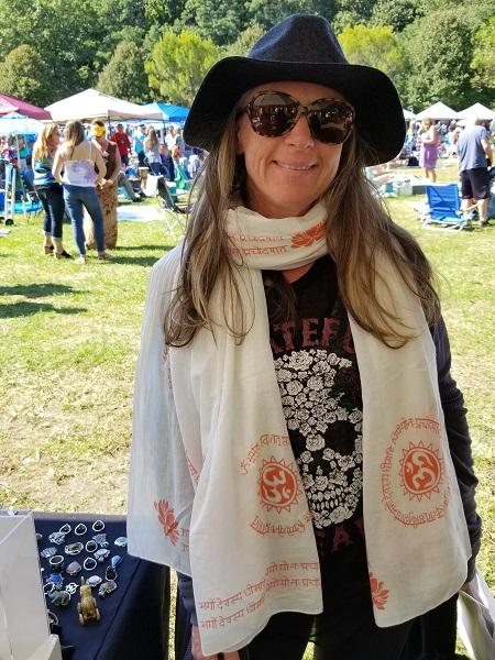OMSutra Gayatri Mantra Prayer Shawl Handprinted  – Sacred OM Symbol –