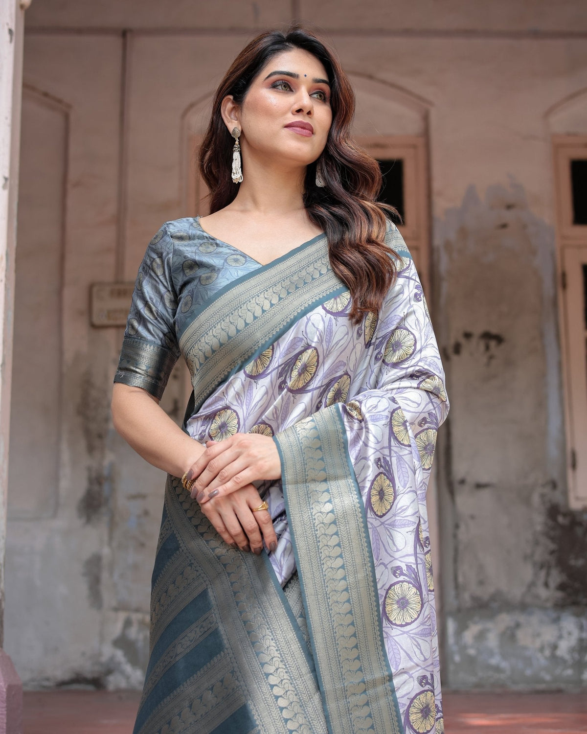 Sophisticated Lilac Banarasi Silk Saree with Floral Prints and Zari