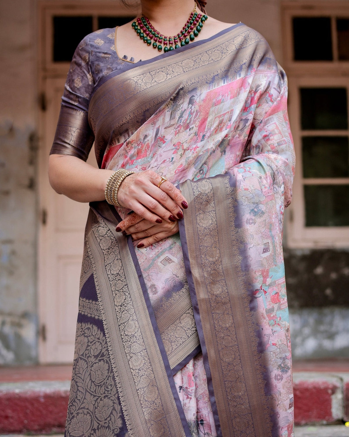 Graceful Lavender Banarasi Silk Saree with Regal Zari Weave and Tassel