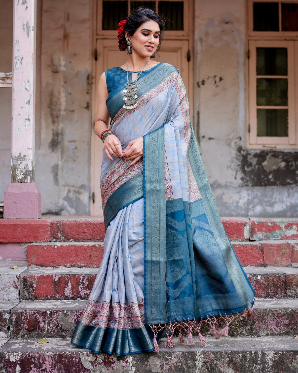 Elegant Blue and Beige Banarasi Silk Saree with Ornate Zari Weaving