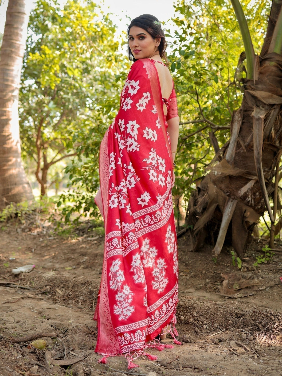 Graceful Red Tussar Silk Saree with White Floral Design and Zari