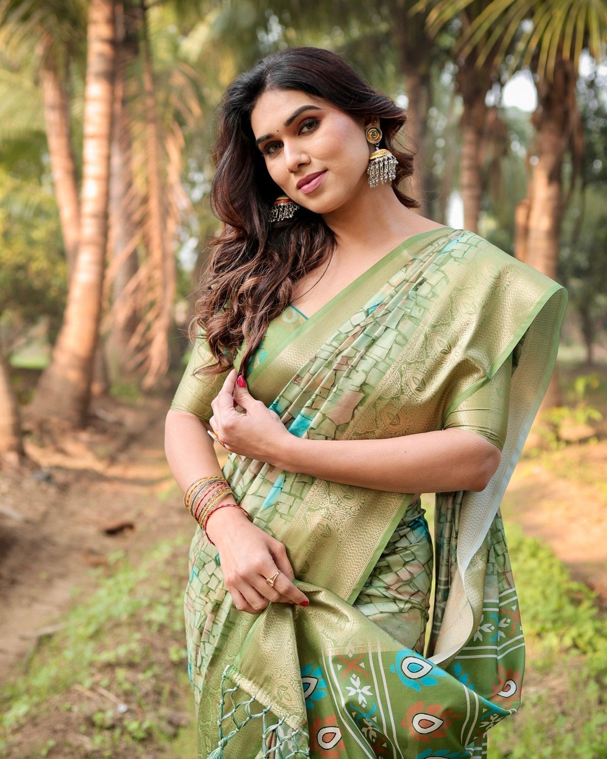 Elegant Light Green Tussar Silk Saree with Zari Motif Border and