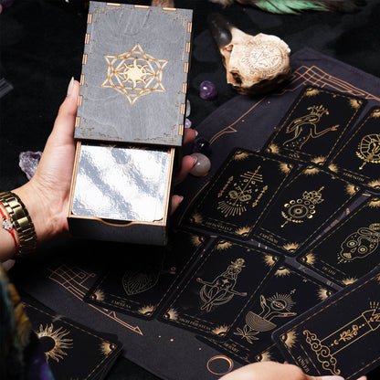 Wooden Tarot Card Box - Engraved Sun and Stars