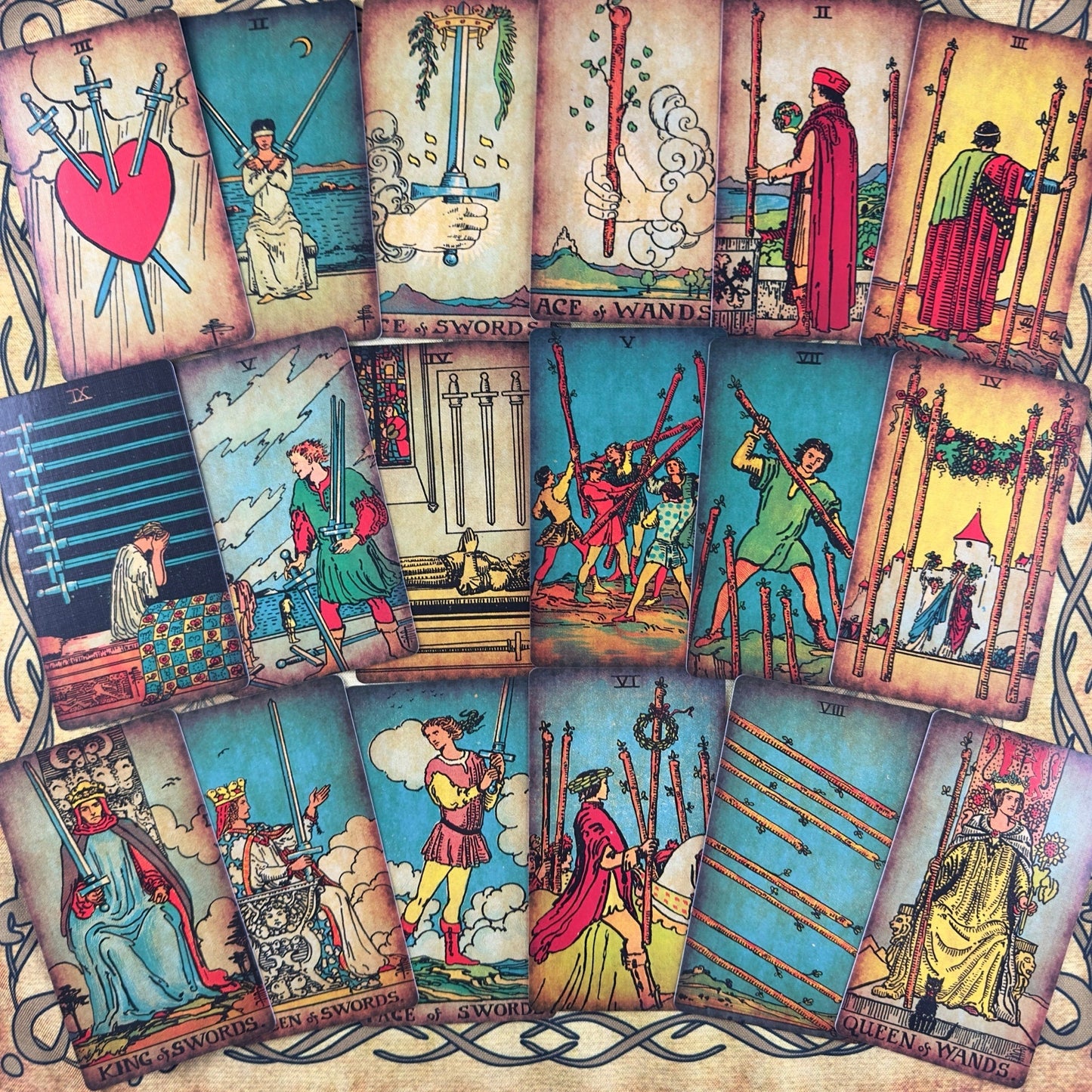The Smith-Waite Tarot Borderless Vintage